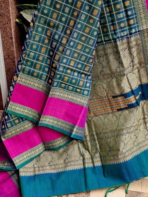 Green Hajar Buta Saree - Image 3