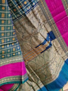 Green Hajar Buta Saree - Image 4