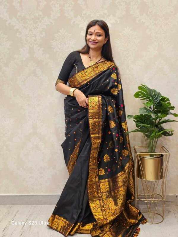 The Regal Black - Image 4
