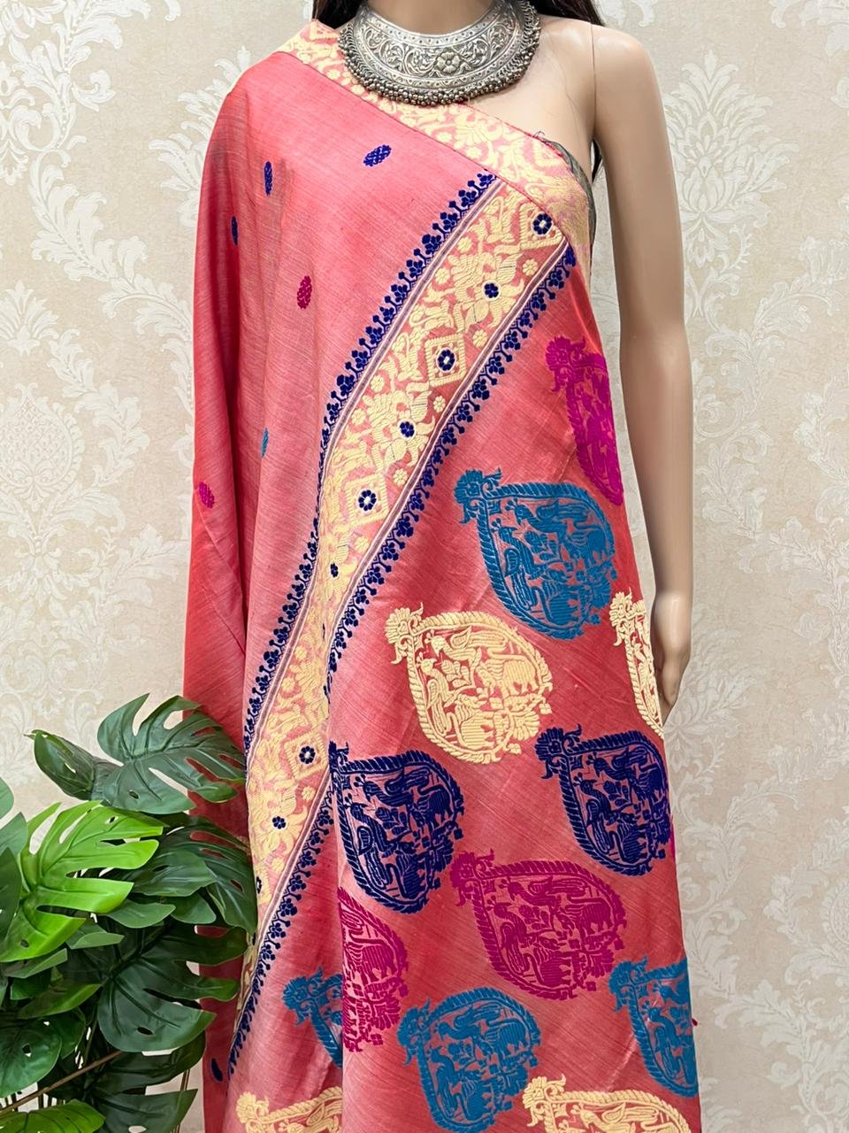 Peach Toss-Paat Saree