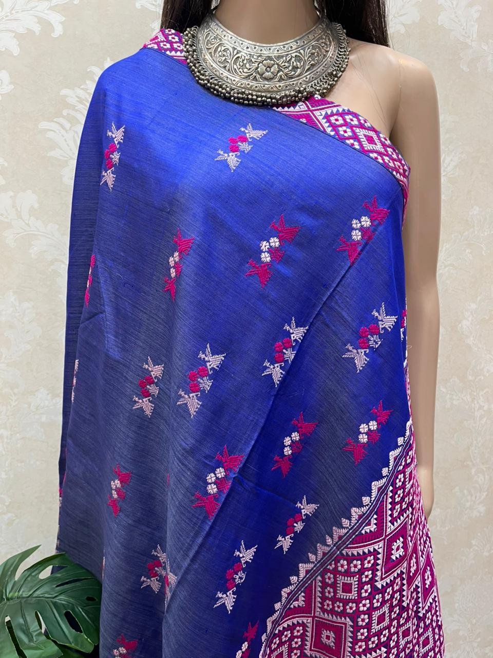 Blue Pink Toss- Paat Saree