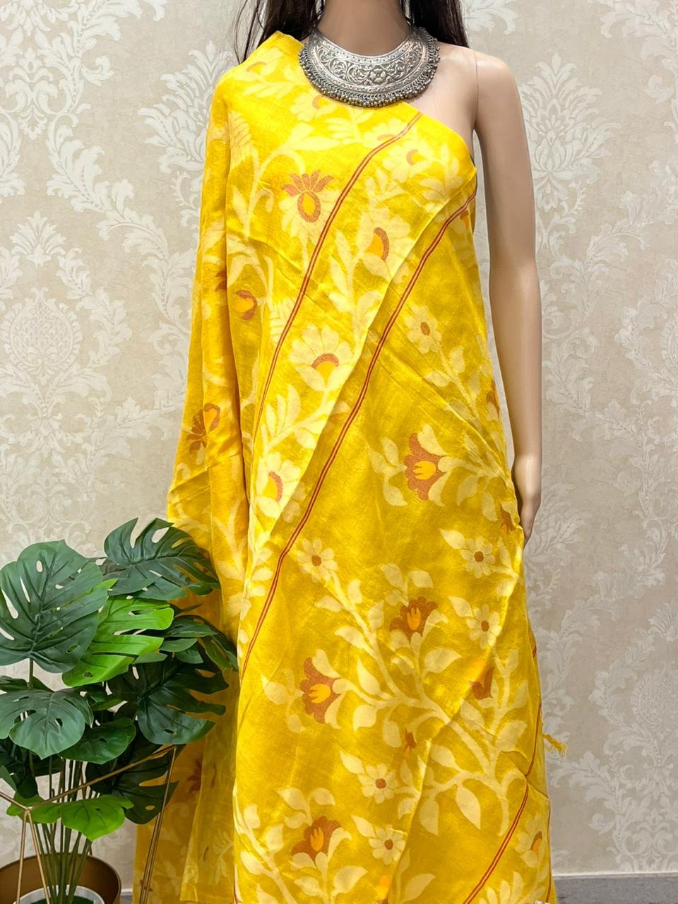 Yellow Floral Tussar Jamdani