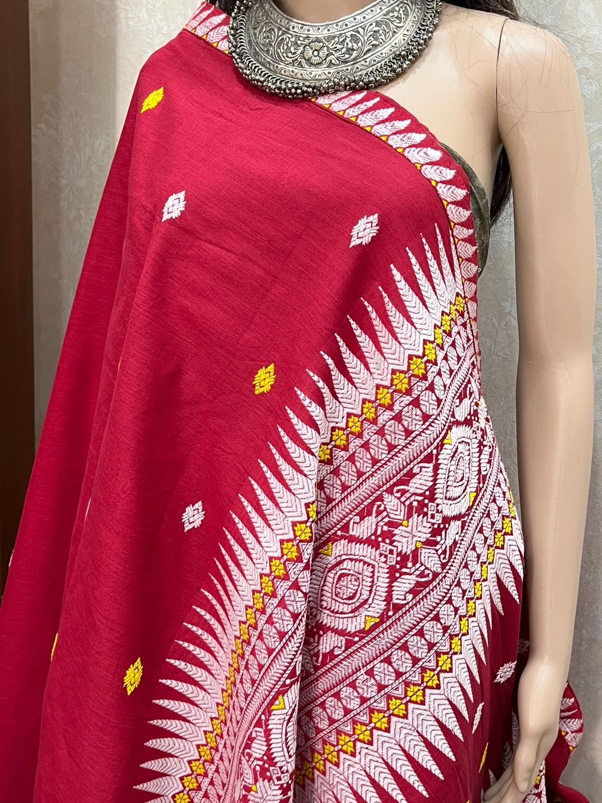 Red Yellow Aaronai Cotton