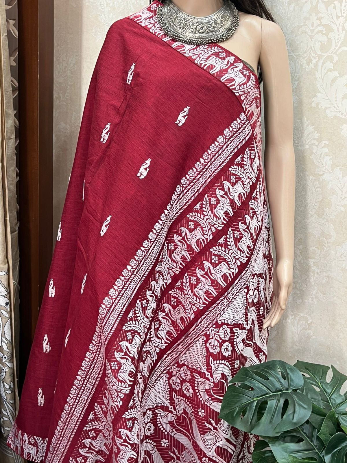 Red White Bankura Horse Cotton